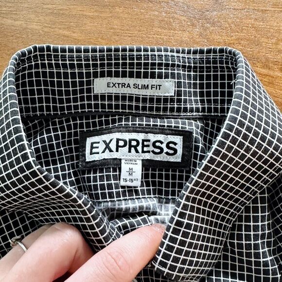 Express Men’s Extra Slim Fit Checkered Button Down - Picture 4 of 5